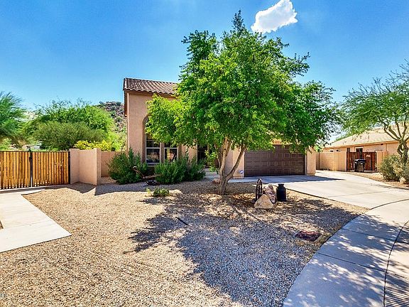 3rd image of 8919 E Hillview Cir