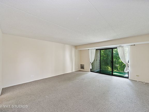 2nd image of 450 Plum Creek Dr APT 209