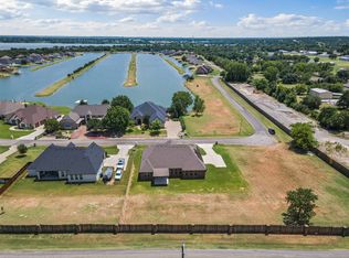 3609 Upper Lake Cir, Granbury, TX 76049