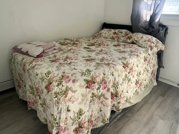 1015 Bay 31st St APT 1, Far Rockaway, NY 11691