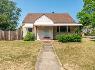 88 Clearvale Dr, Cheektowaga, NY