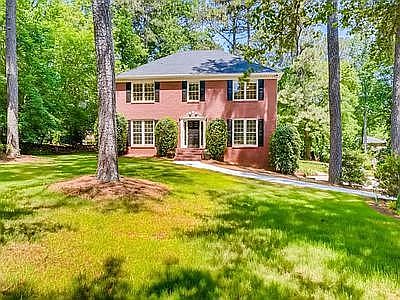 2nd image of 5023 Winford Ct