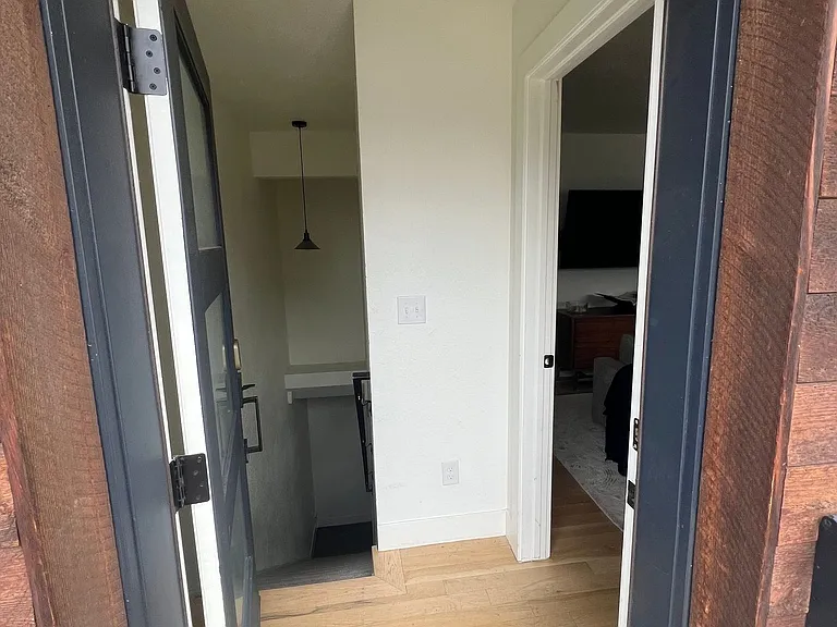 3355 W 18th Ave — Photo 4