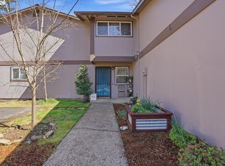 2379 SE 112th Ave #2, Portland, OR 97216