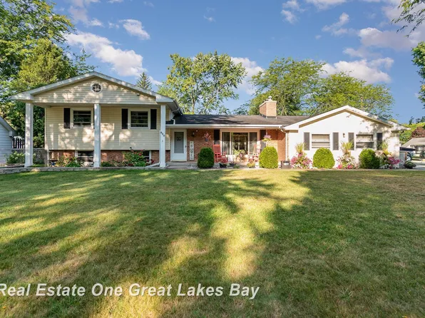 600 Somerset Rd, Saginaw, MI 48638