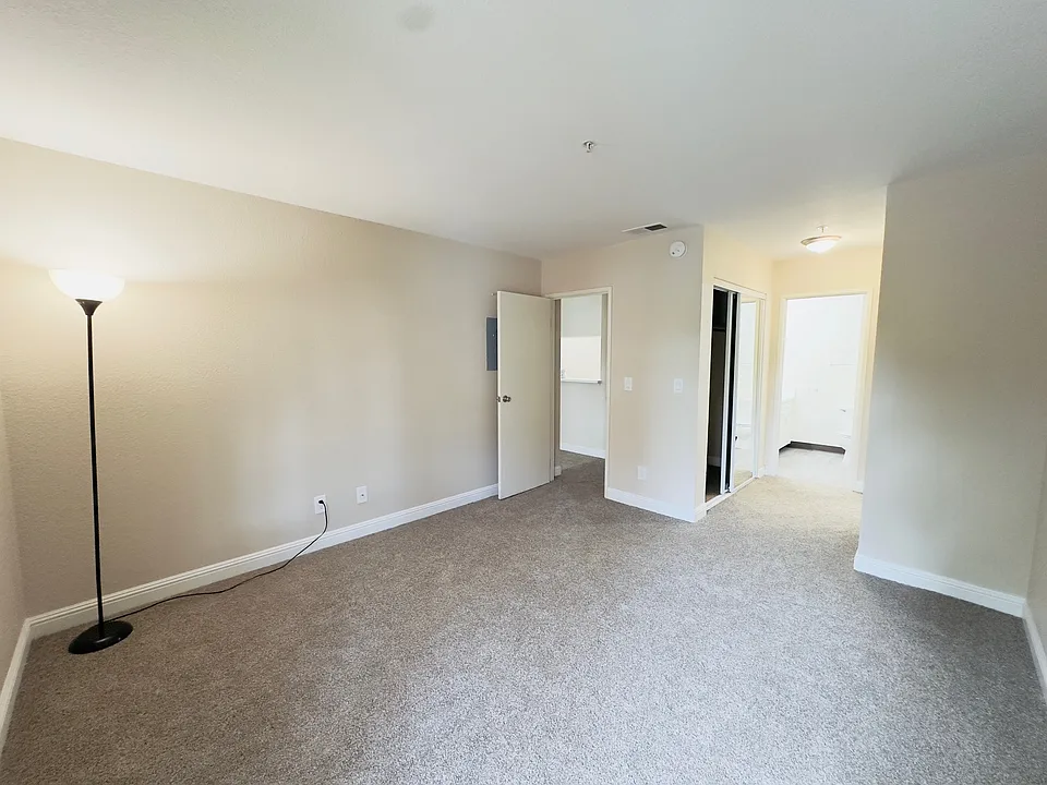 5551 Jacquiline Way #14