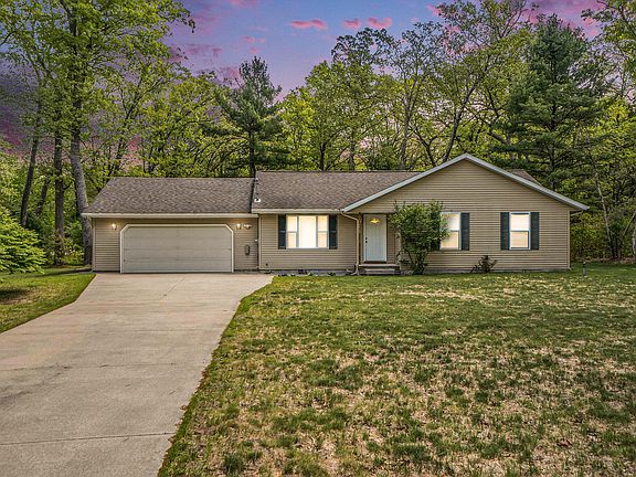 2nd image of 6517 Wildrose Way
