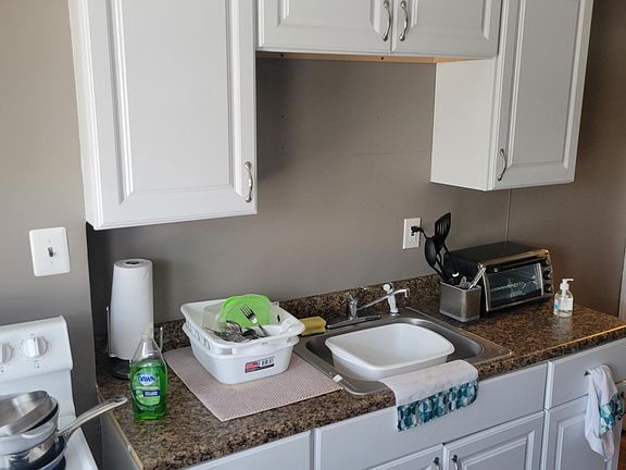 4th image of 7185 Andrews Ave Floor 2