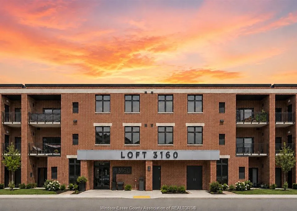3160 Meadowbrook Ln #207