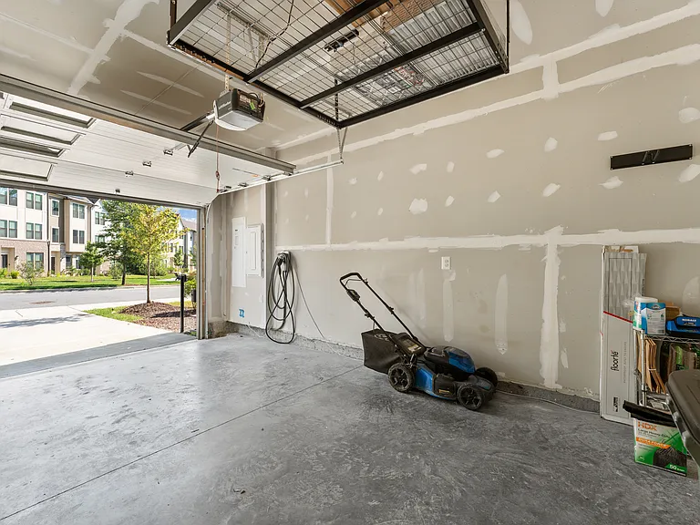 3354 Watershed Blvd — Photo 4