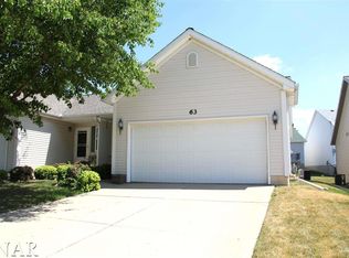 63 Oak Park Rd, Bloomington, IL 61701