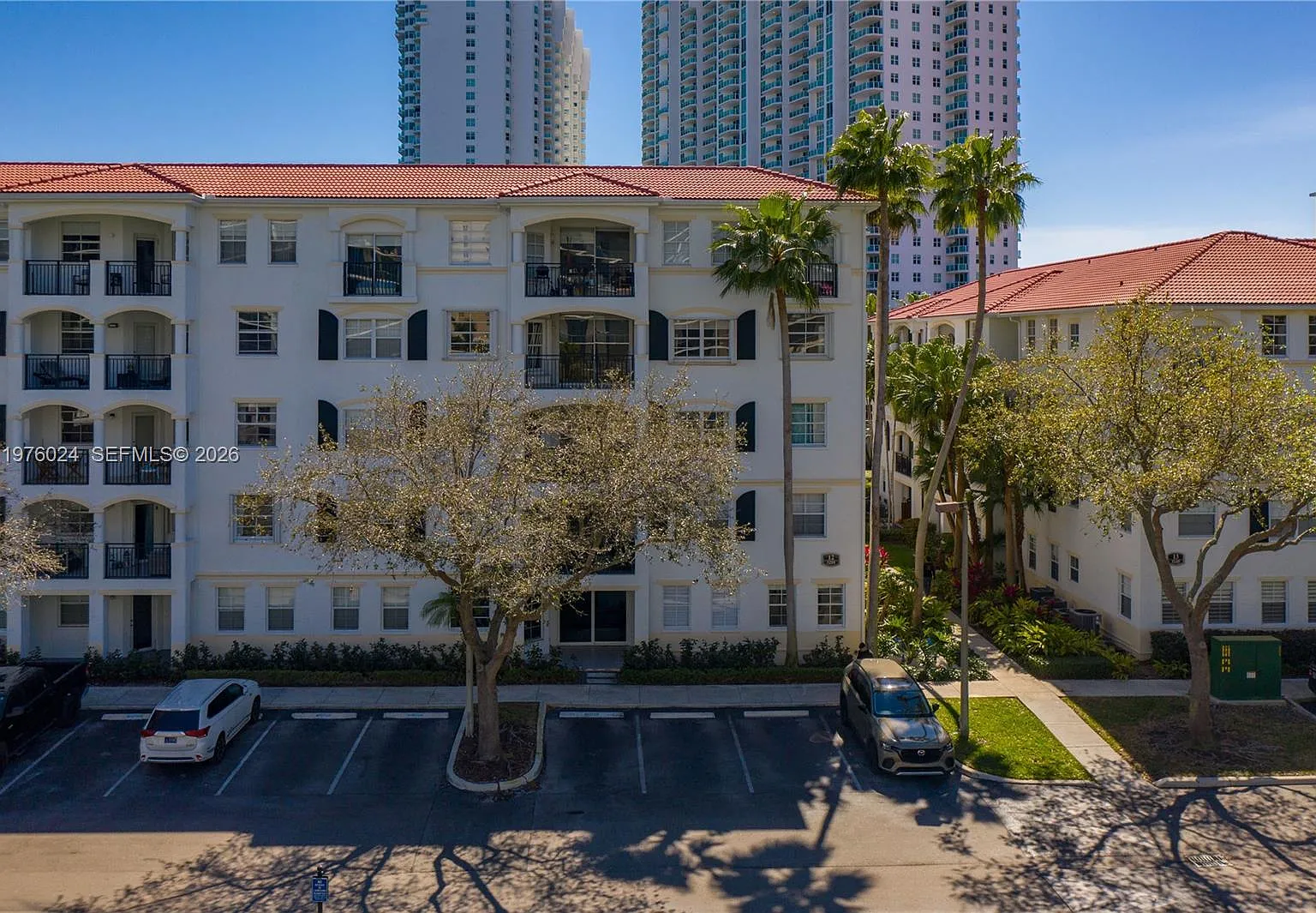 Village By The Bay Condo — Photo 1