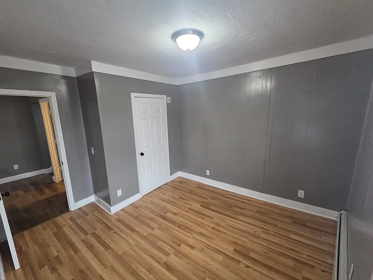 Newly updated with great closet