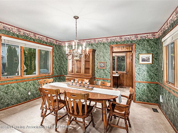 4th image of 1108 Blanchette Dr