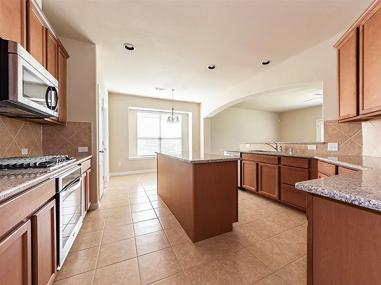 1608 Nacogdoches Valley Dr — Photo 16