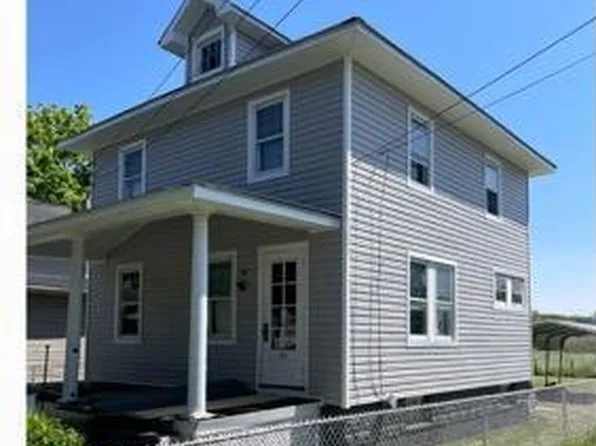 109 Thompson St, Salem, NJ 08079