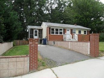 1st image of 1907 Richmond Ave