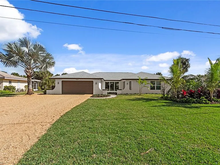 548 Boulder Dr — Photo 3