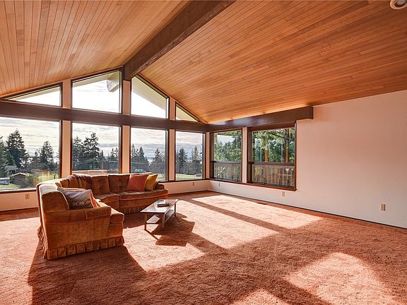 5th image of 1279 Hurley Pl