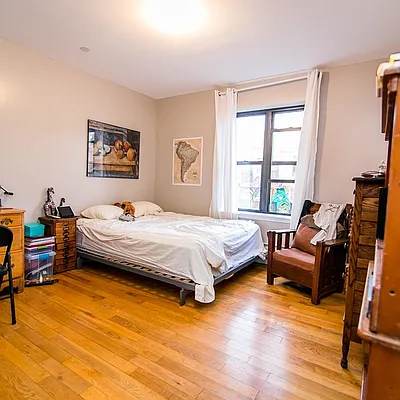 Rented by Nooklyn NYC LLC | media 65