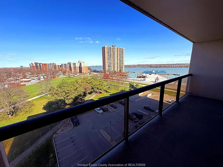 9099 Riverside Dr E #805W — Photo 18