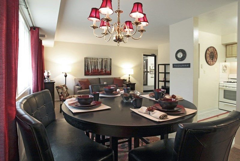 1st image of 55 Manor Dr
