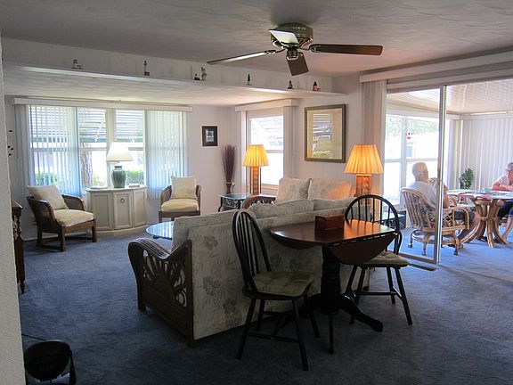 Living Space & FL Rm