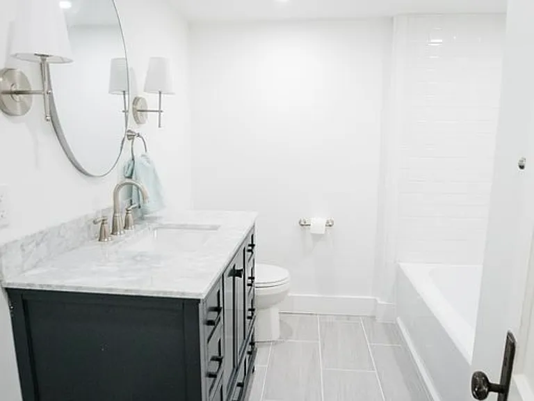 202 Iola Rd — Photo 12