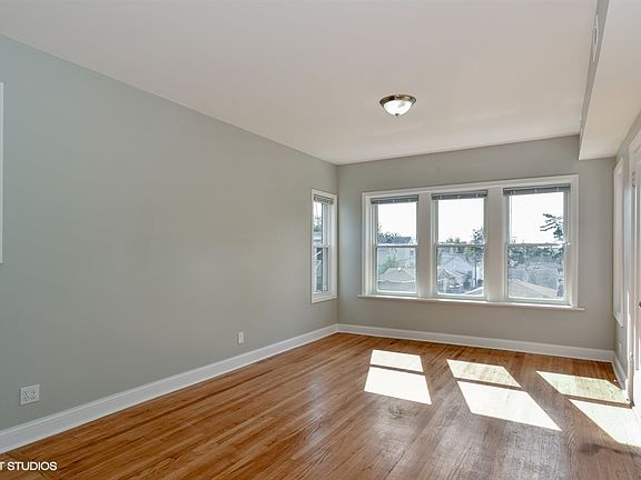 4th image of 5316 W Altgeld St #2