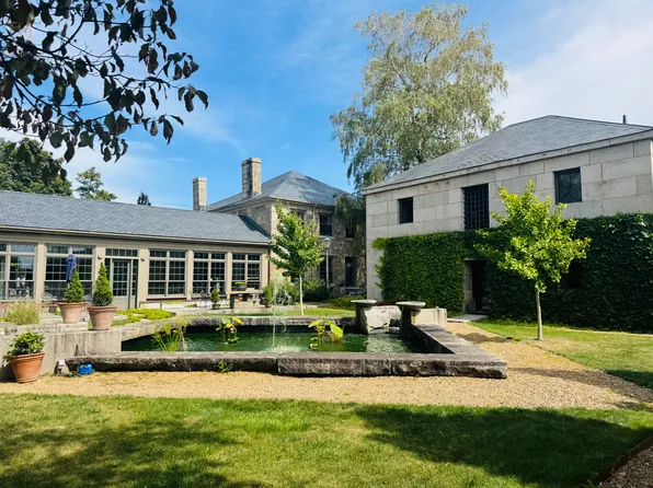10 Auburn St #R, Newburyport, MA 01950