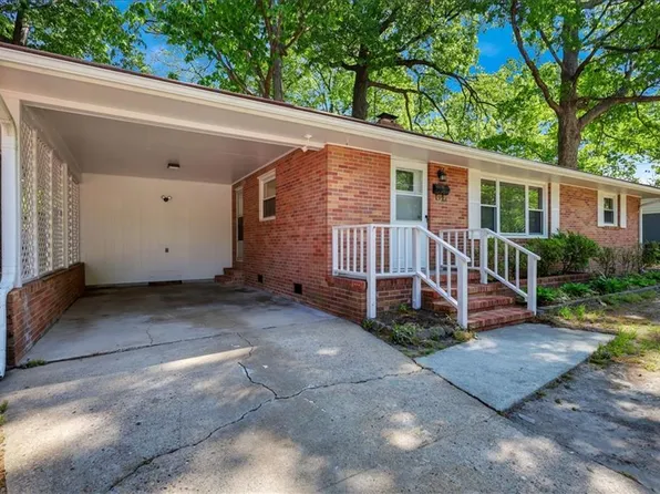 316 Martha Lee Dr, Hampton, VA 23666