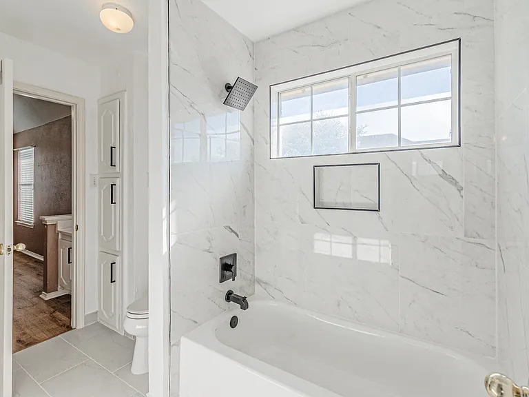 2425 Kittyhawk Dr — Photo 30