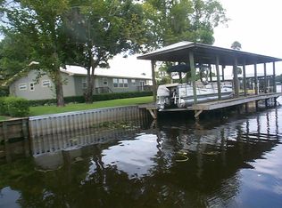 56625 Otter Rd, Astor, FL 32102