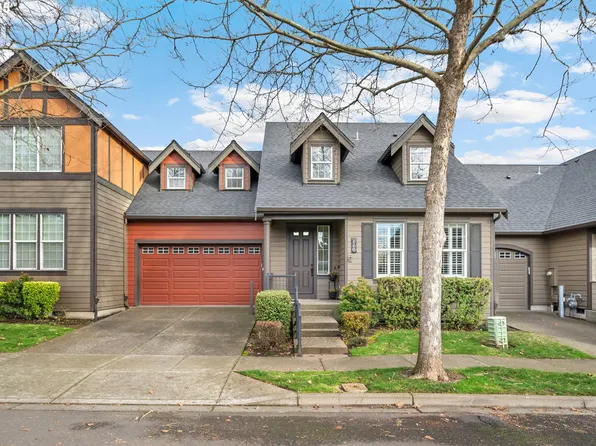 660 NE 73rd Ave, Hillsboro, OR 97124