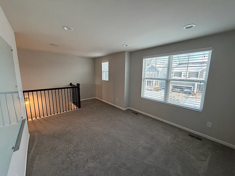 31065 Tremont Ln — Photo 34