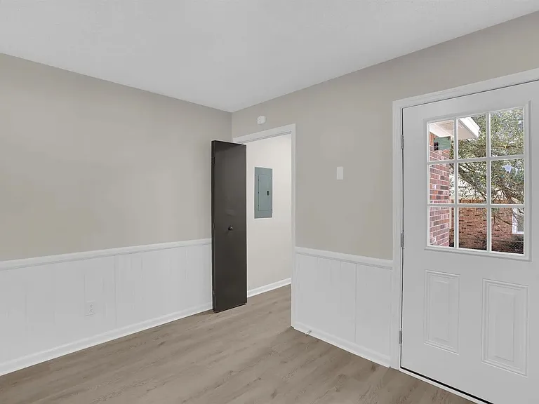 3908 Persimmon St #3908 — Photo 4