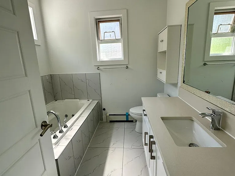6015 138a St — Photo 27
