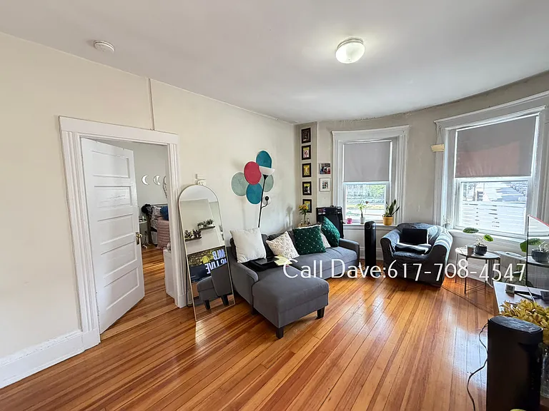 1381 Commonwealth Ave #9 — Photo 1