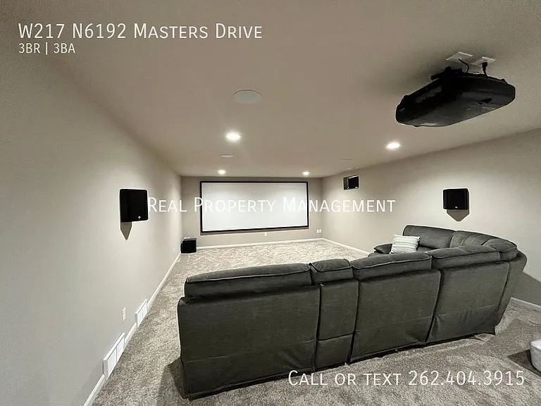 W217N6192 Masters Dr — Photo 16