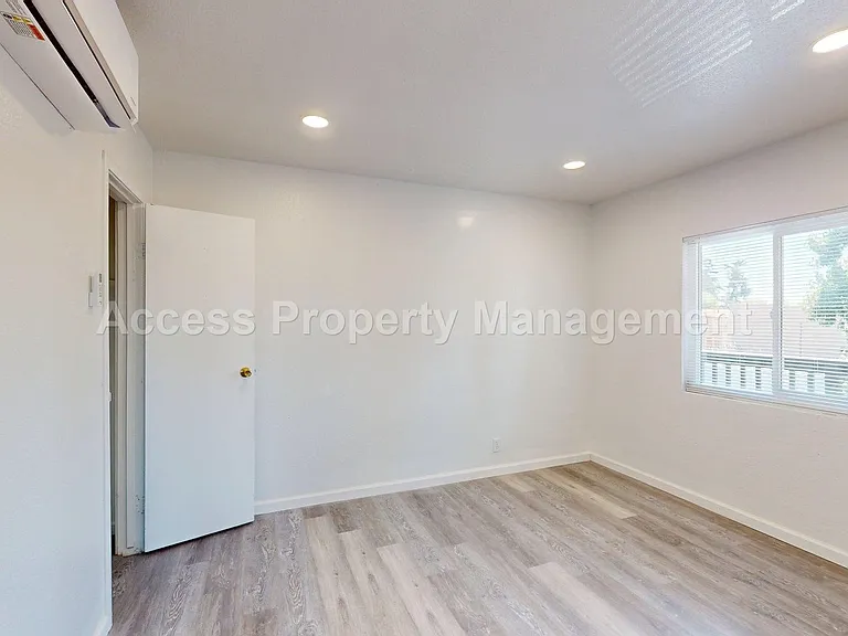 617 Tully Rd #21 — Photo 16