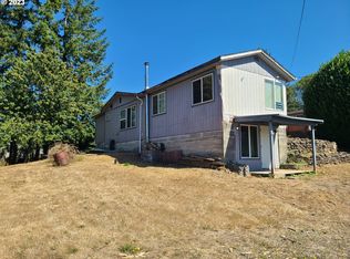 93617 Cleveland Ln, Coos Bay, OR