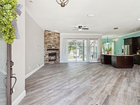 4th image of 86132 Creekwood Dr