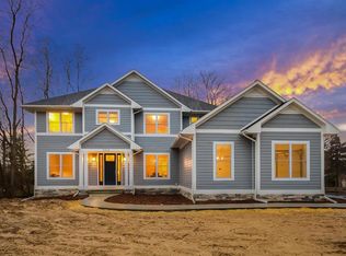 3308 E Dobson Pl, Ann Arbor, MI 48105
