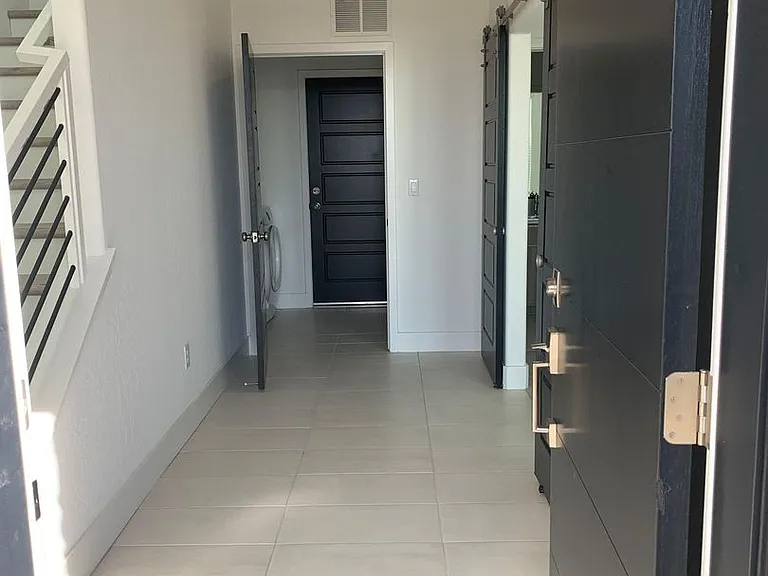 490 W Mahogany Ln — Photo 16