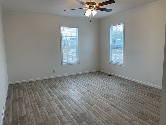 4th image of 7204 E Grand River Ave #495