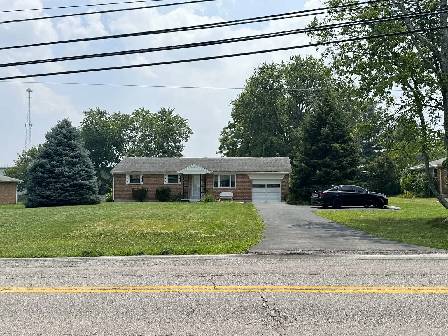 3 bed, 1107 sqft, $2,100 — Photo 1