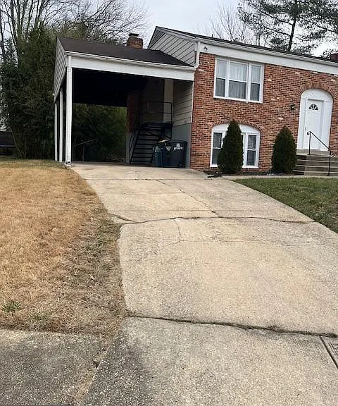 7001 Blue Bird Ct — Photo 31