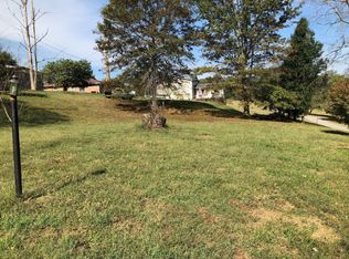 311 King St, Burkesville, KY 42717
