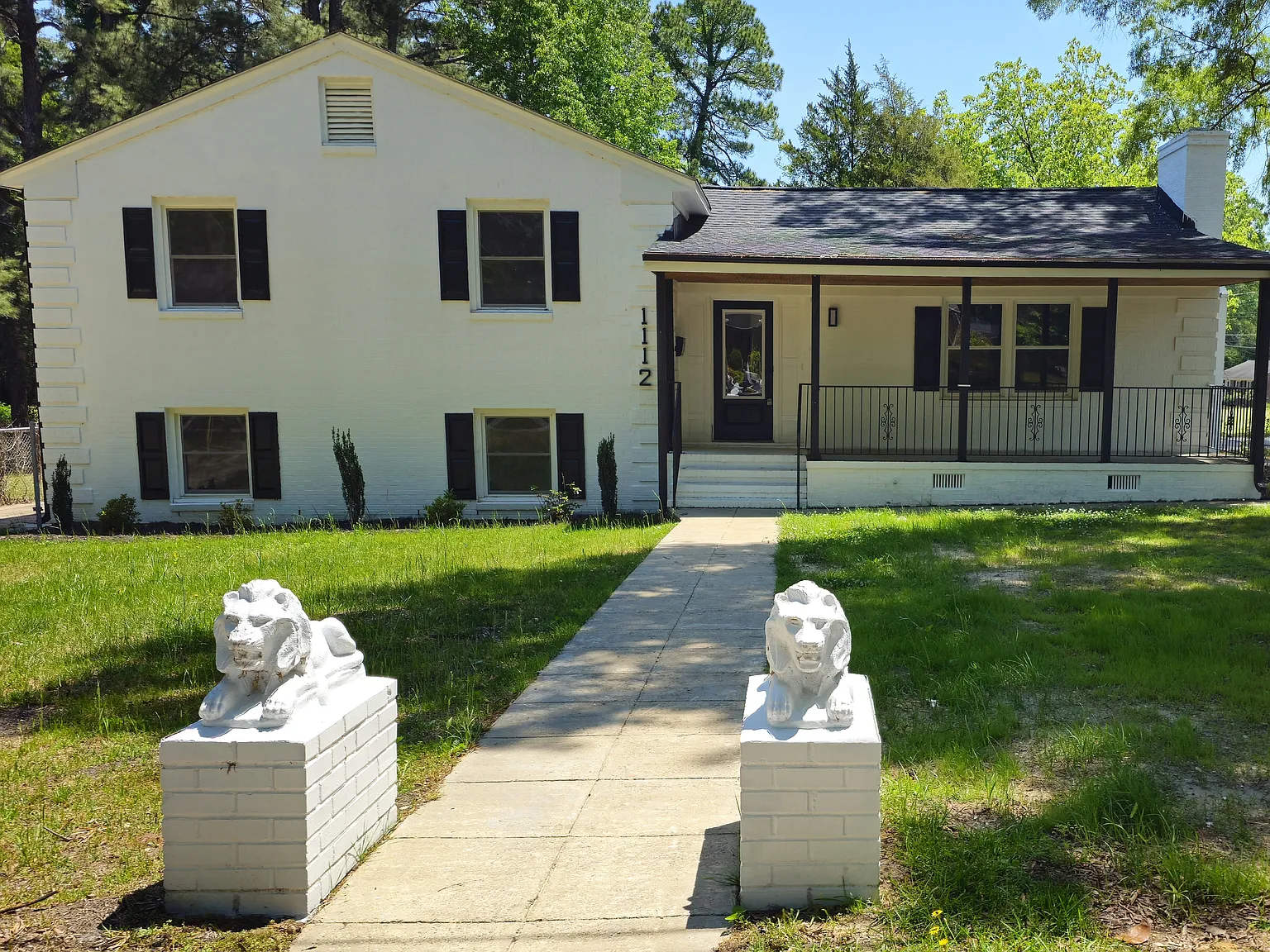 1112 S Andrews Ave — Photo 2