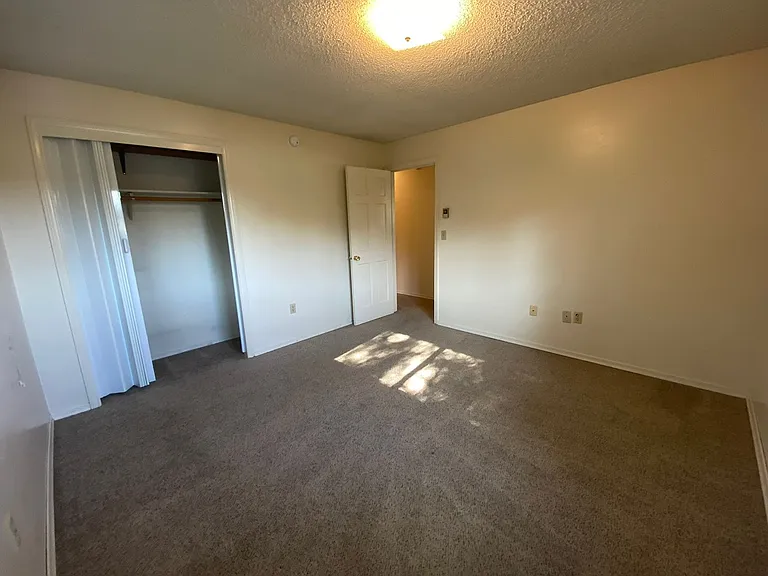 1404 N Brook Ct — Photo 21
